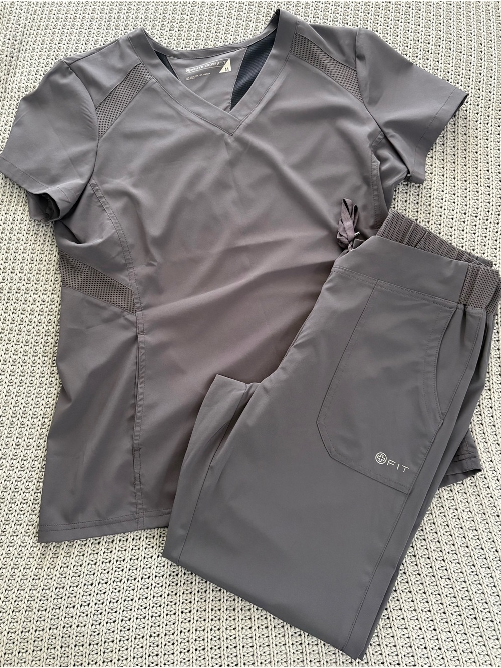WHITE CROSS Women's Gray V-Neck Scrub Top & Joggers Pants Set